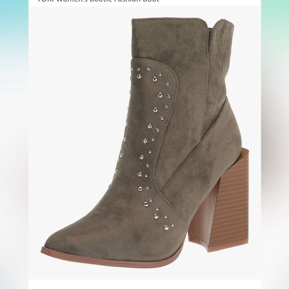 👢Yoki Olive Studded Block Heel Boots 👢